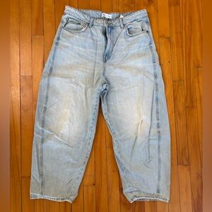 Zara barrel jeans size 10us